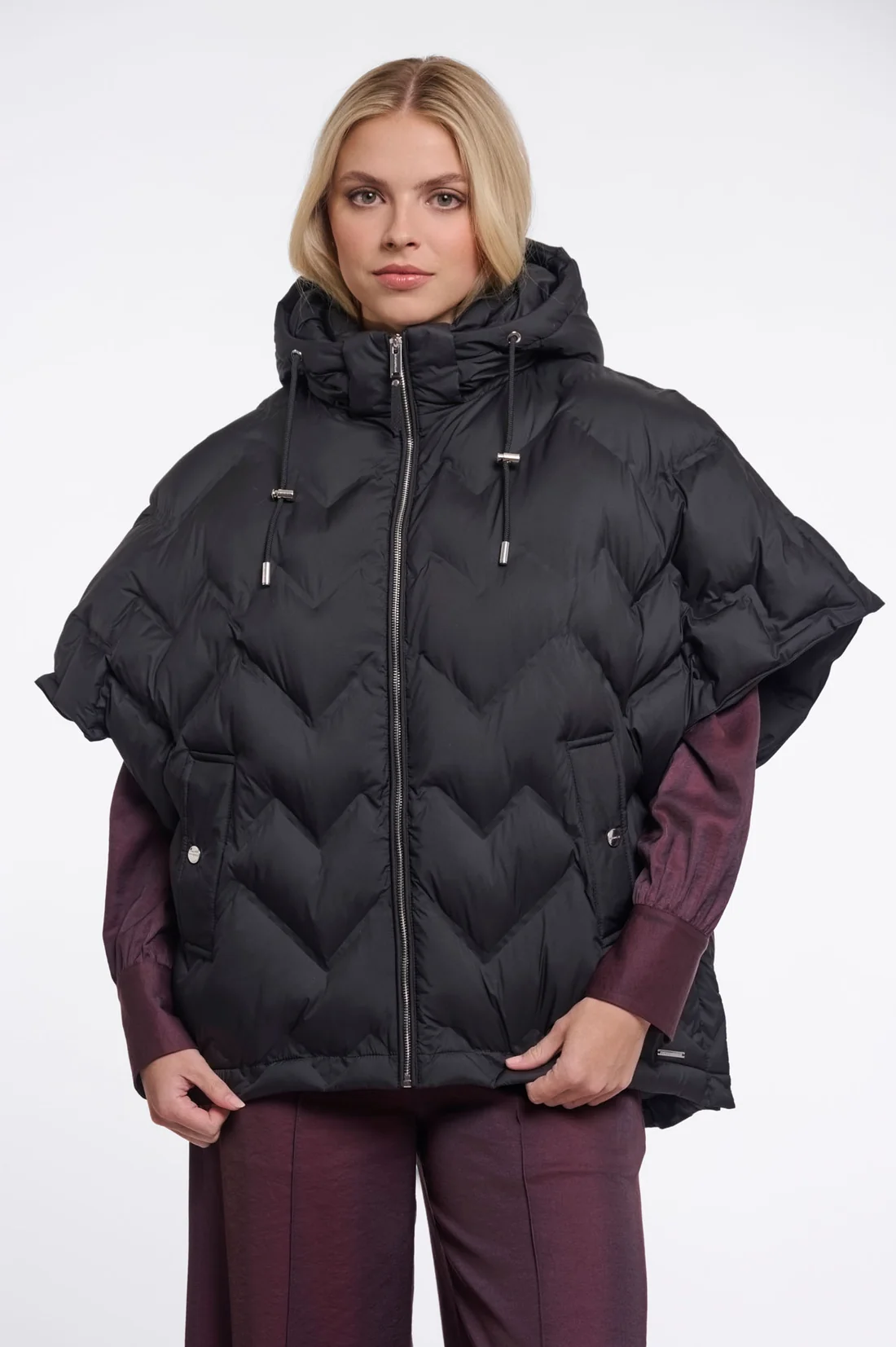 Hilary.7002611_Black_01 (1)